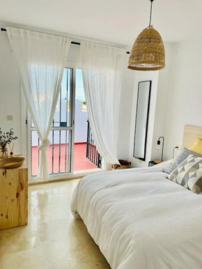 Espectacular Ático Dúplex con Vistas al Mar, Nuevo Portil